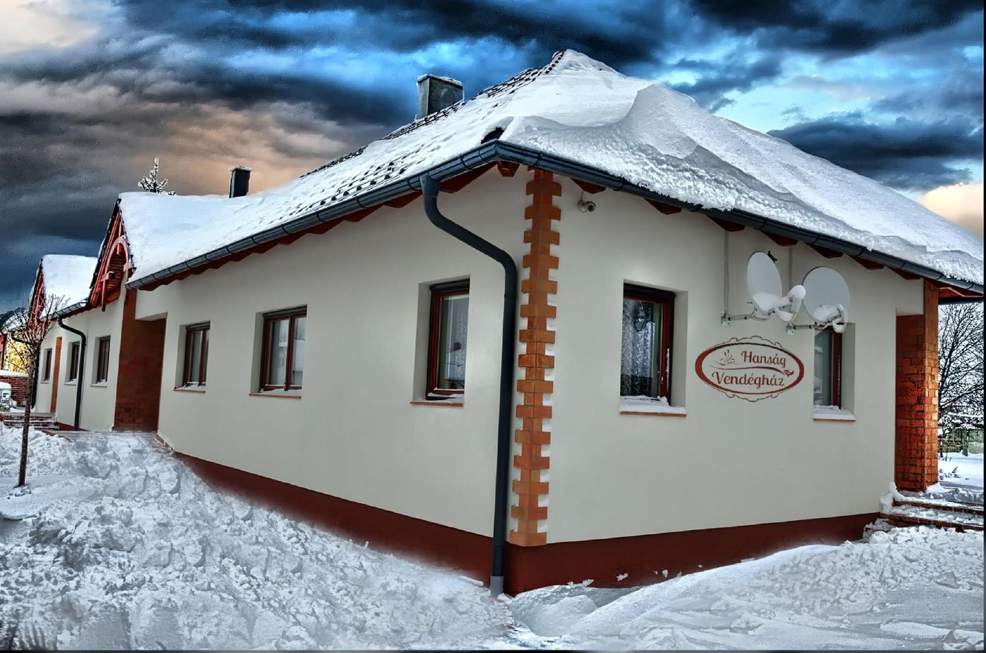 Hansag Vendeghaz Kapuvar Bagian luar foto